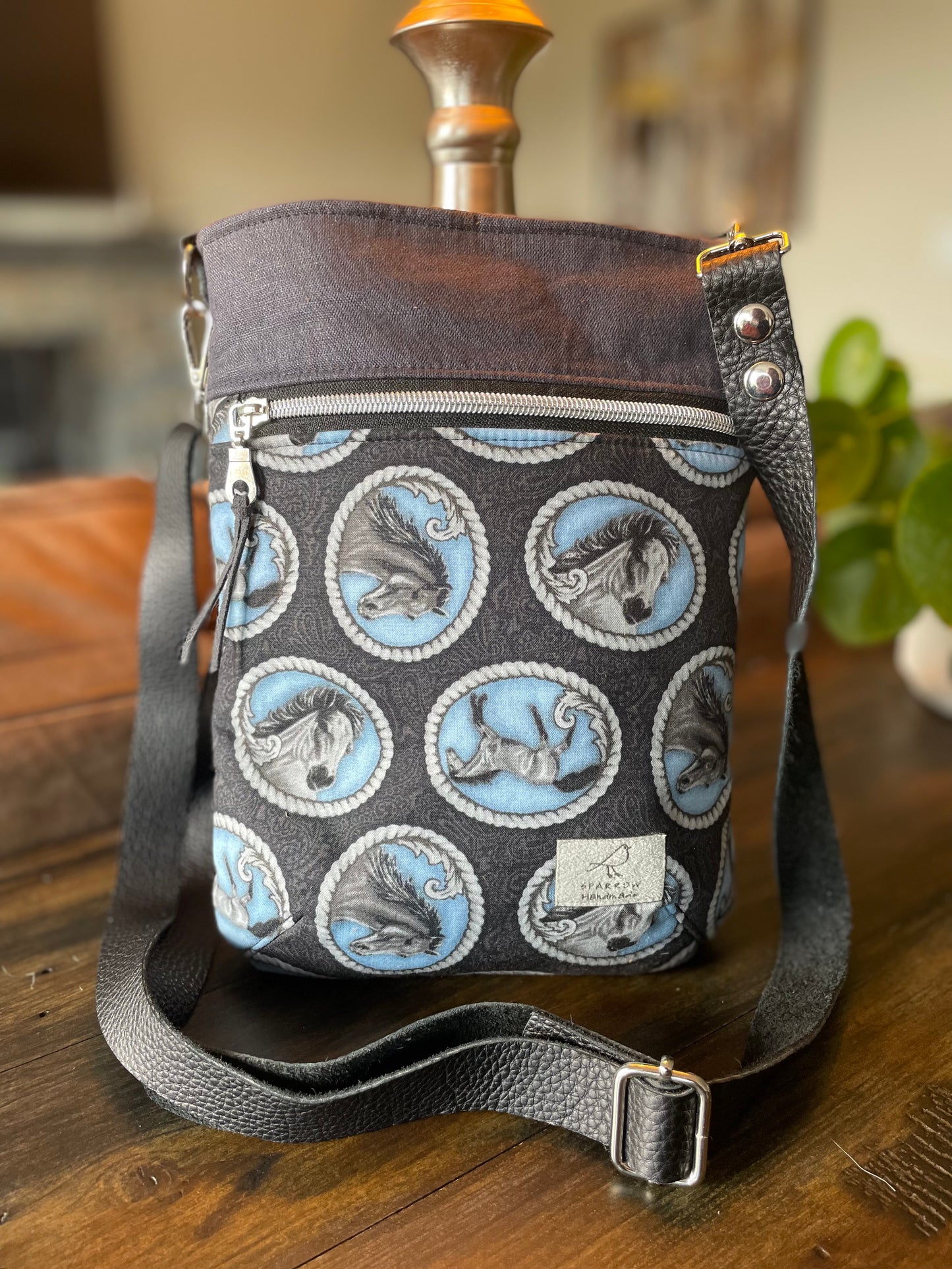 Forage Crossbody