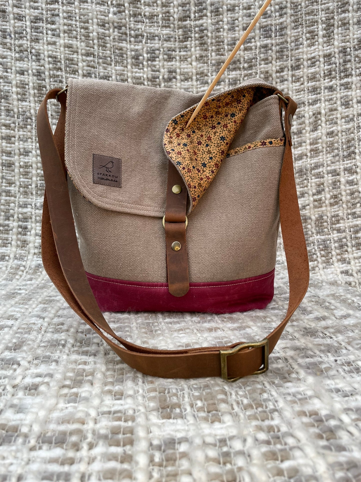 Pukka Messenger Crossbody Bag
