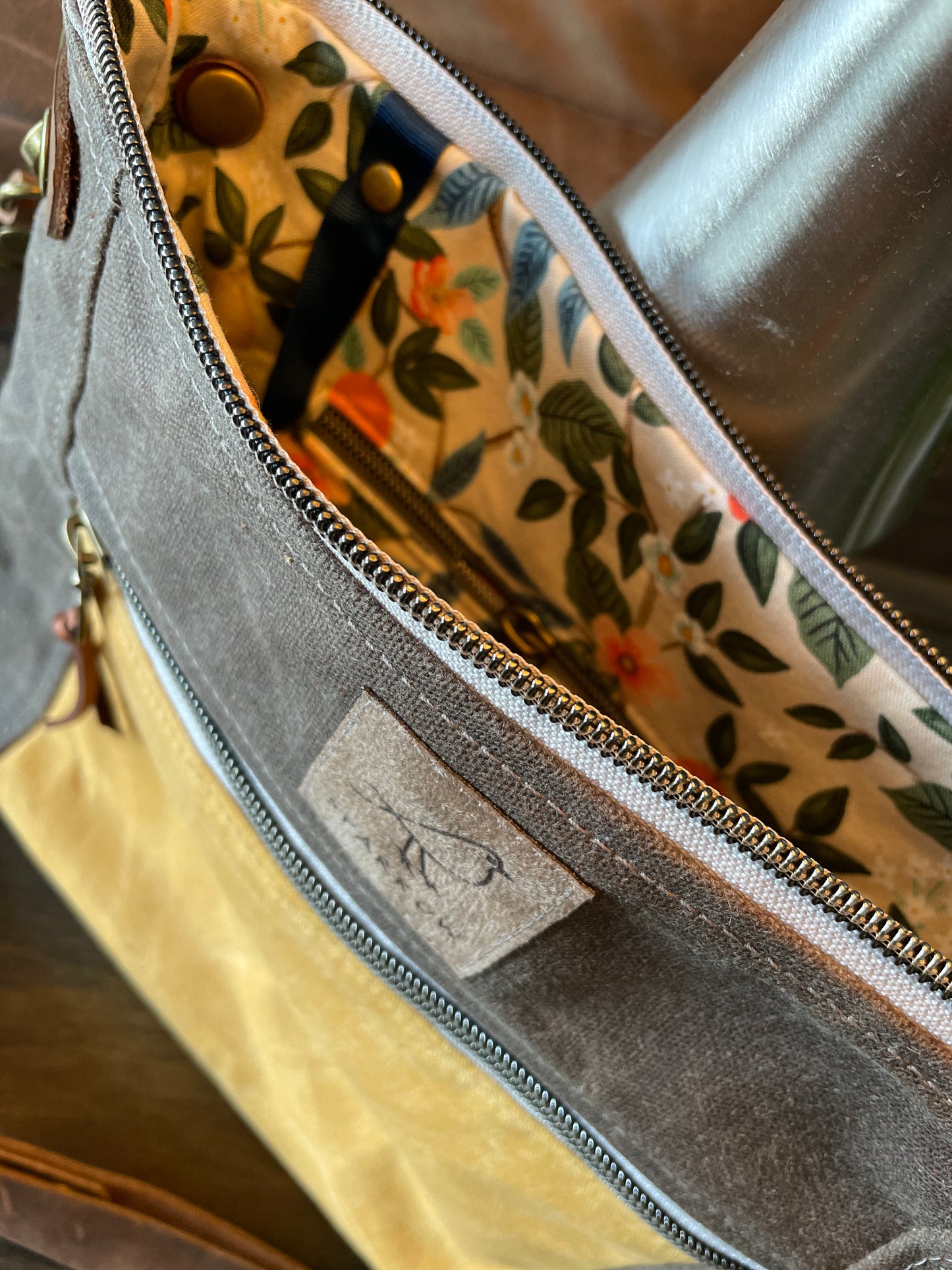 Cambridge Crossbody - Petite