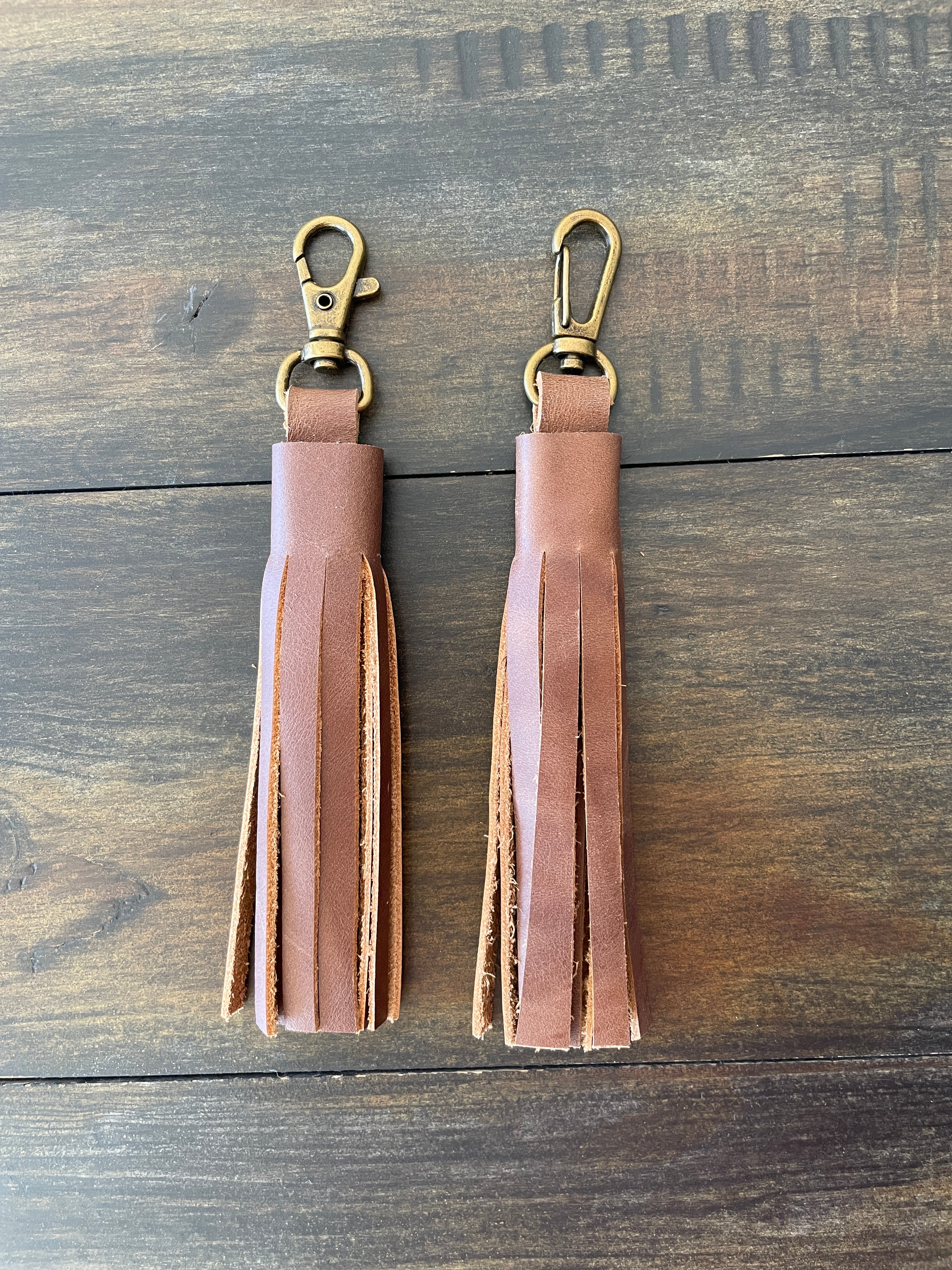 Leather Tassel - small (matching when ordered with a waxed canvas bag)