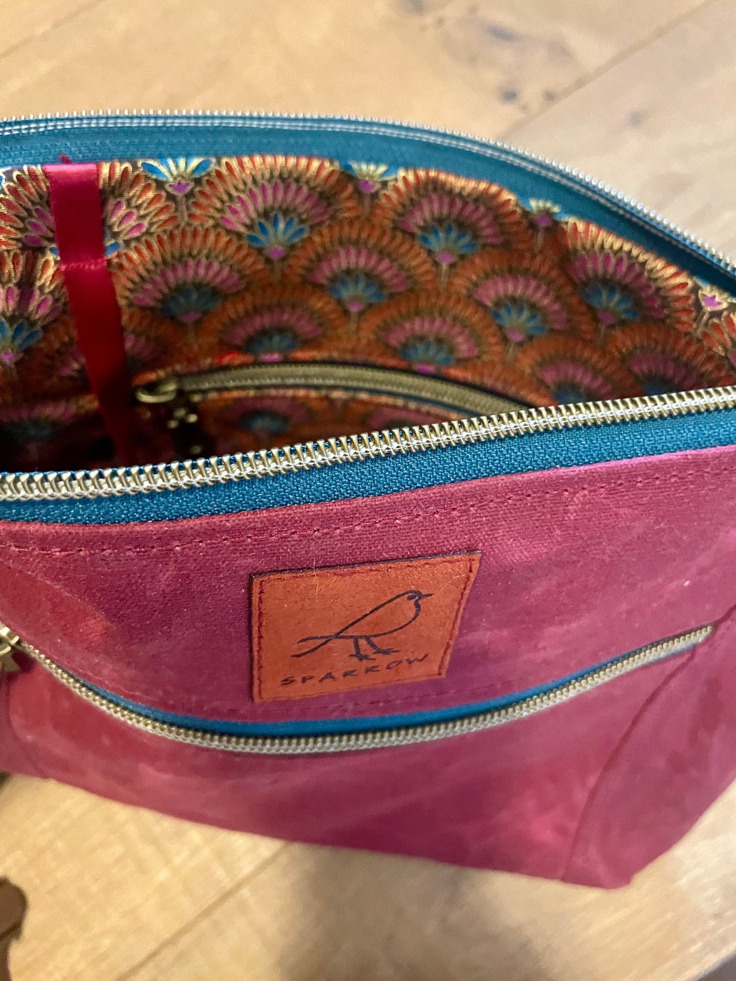 Cambridge Crossbody - Petite