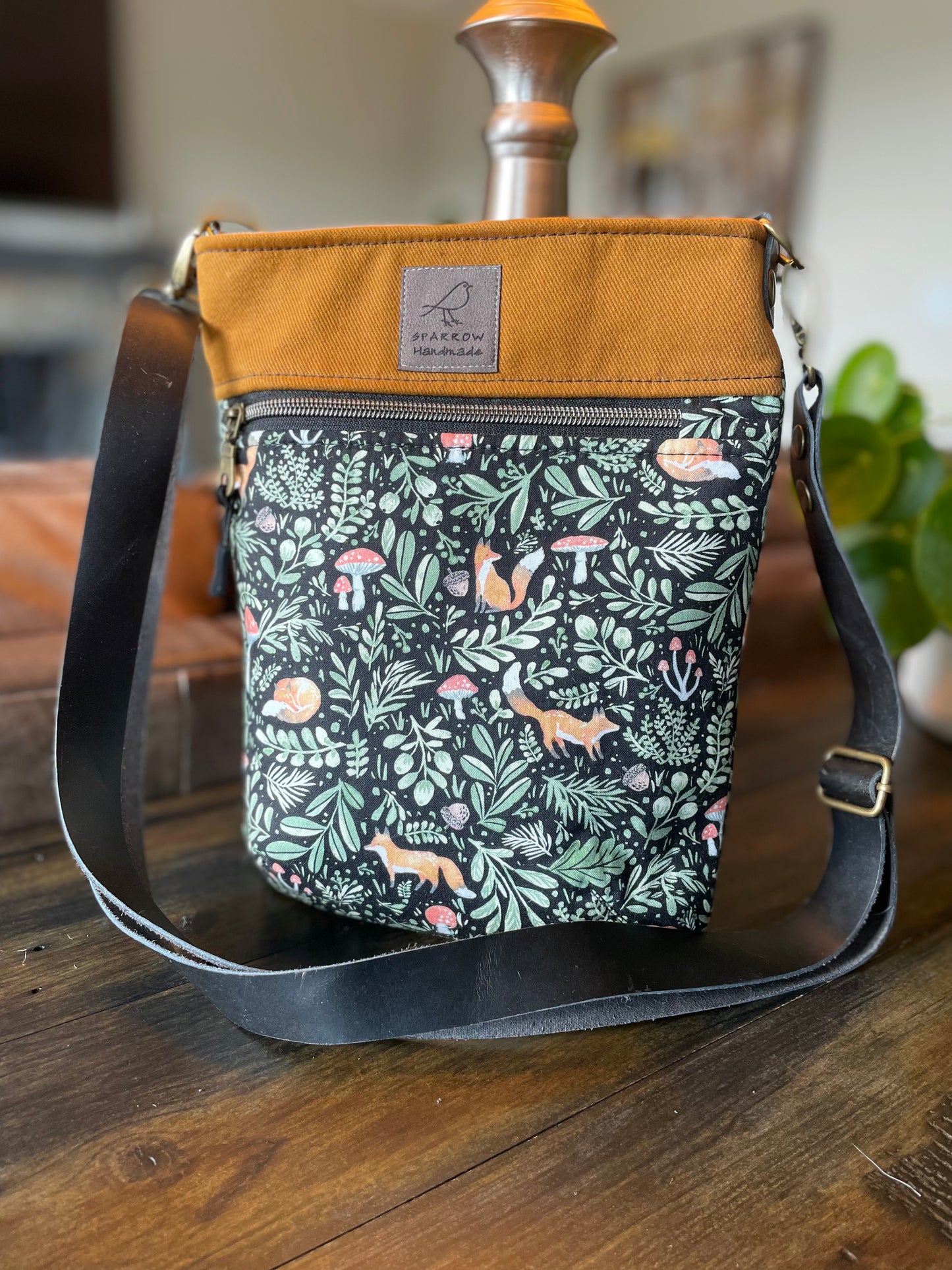 Forage Crossbody