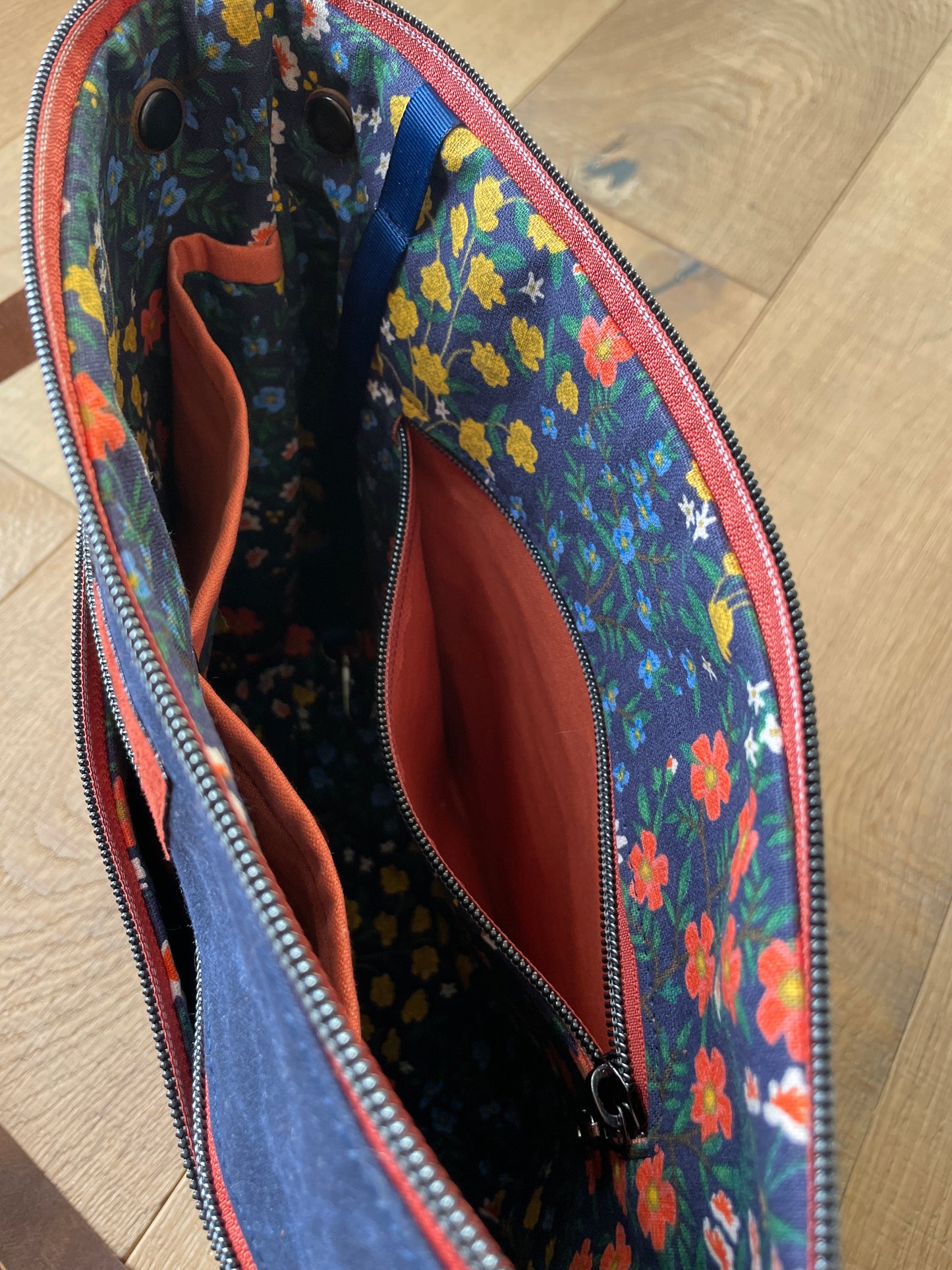 Cambridge Crossbody