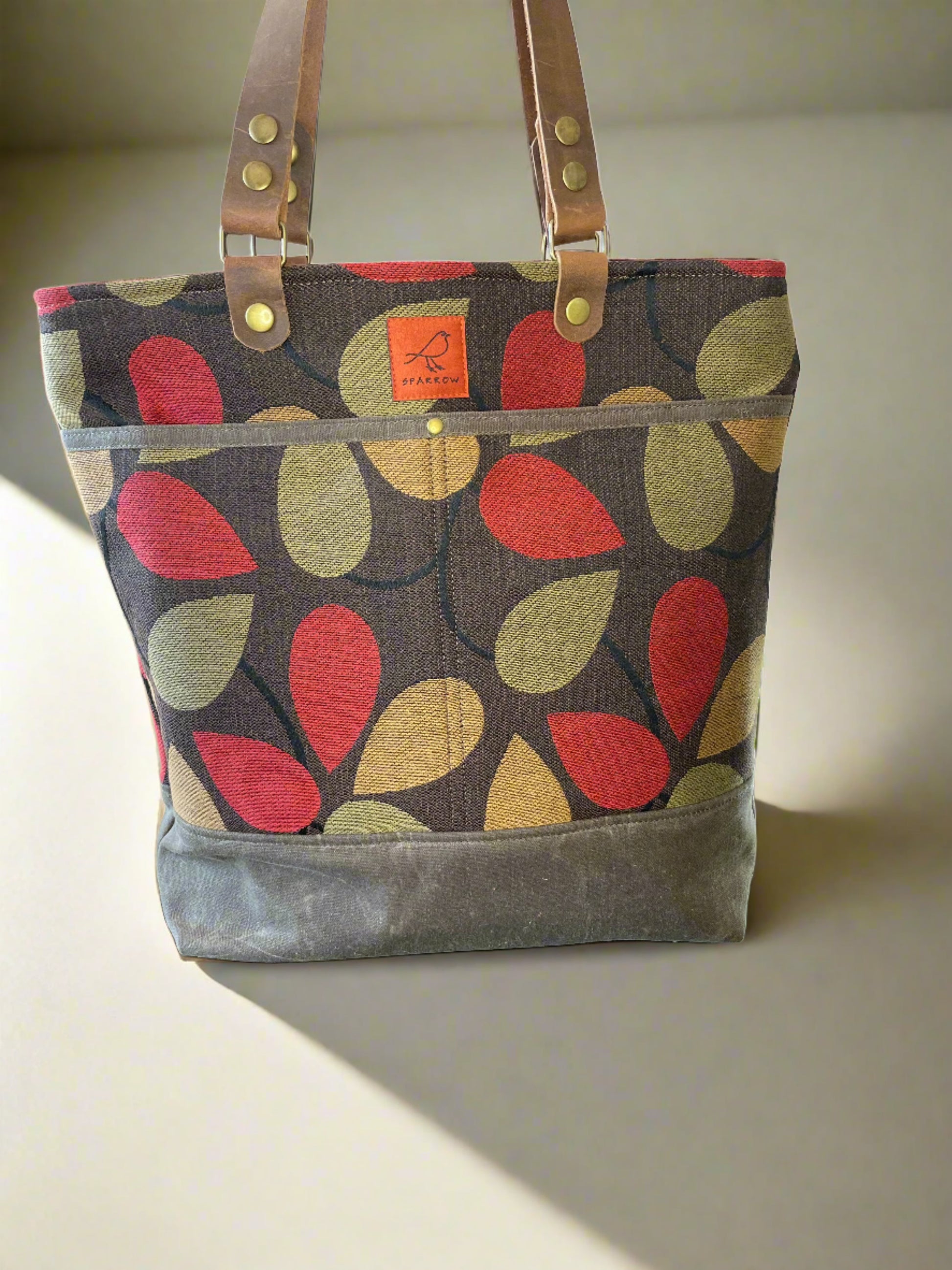 Zip up 2025 canvas tote bag