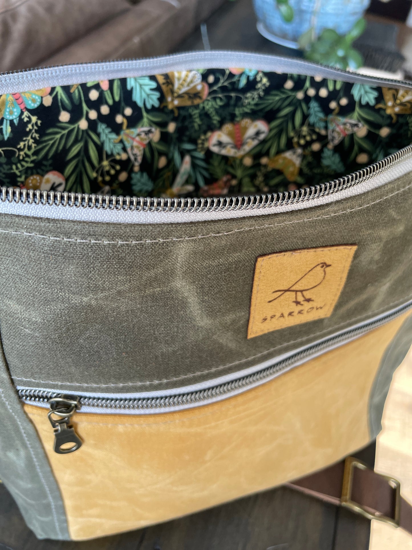 Cambridge Crossbody