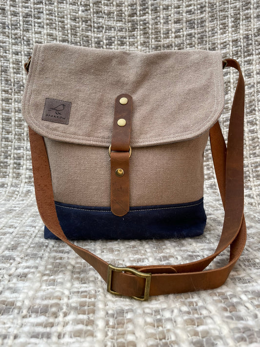 Pukka Messenger Crossbody Bag