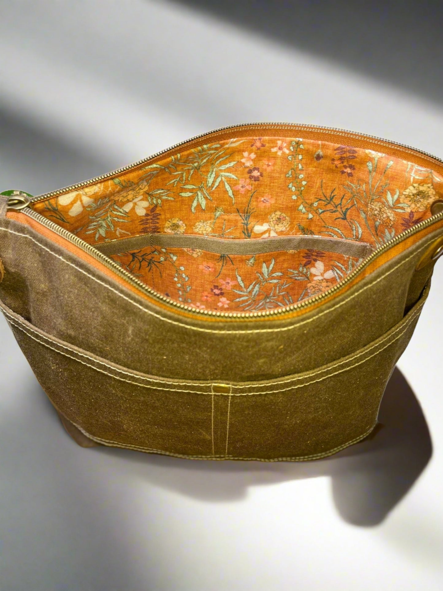 Cambridge Crossbody